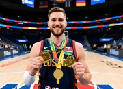 西欧名将再创辉煌，成功摘得多枚金牌